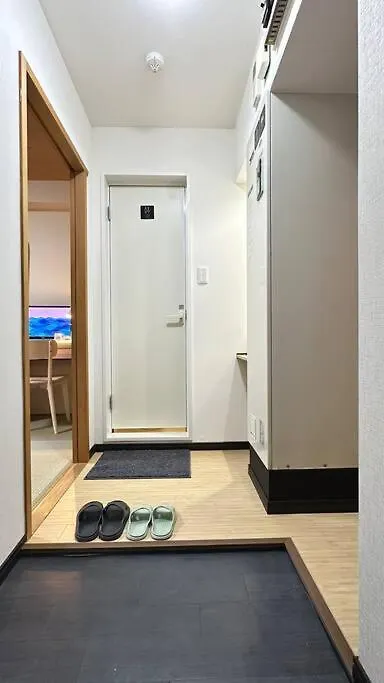 102号室花園町駅と萩之茶屋駅各2分ベット2台専用バスルーム付きアクセス抜群 Apartment Osaka 0*,